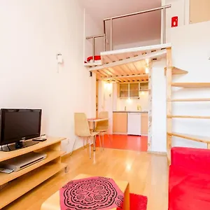 central-krak-apartments-studios-librowszczyzna.krakowhotelspoland.com/