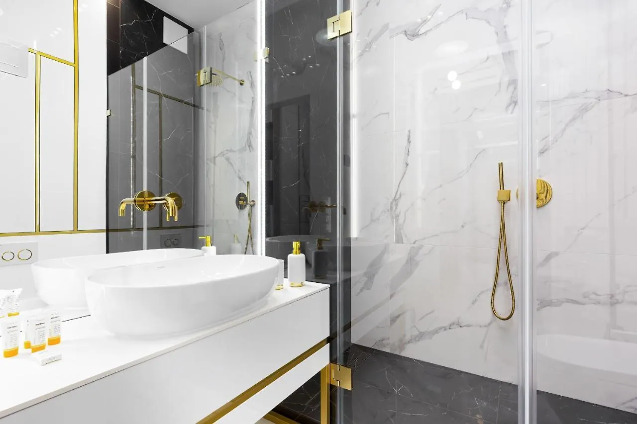 Browary Warszawskie City Center By Renters Prestige Warsaw Apartment